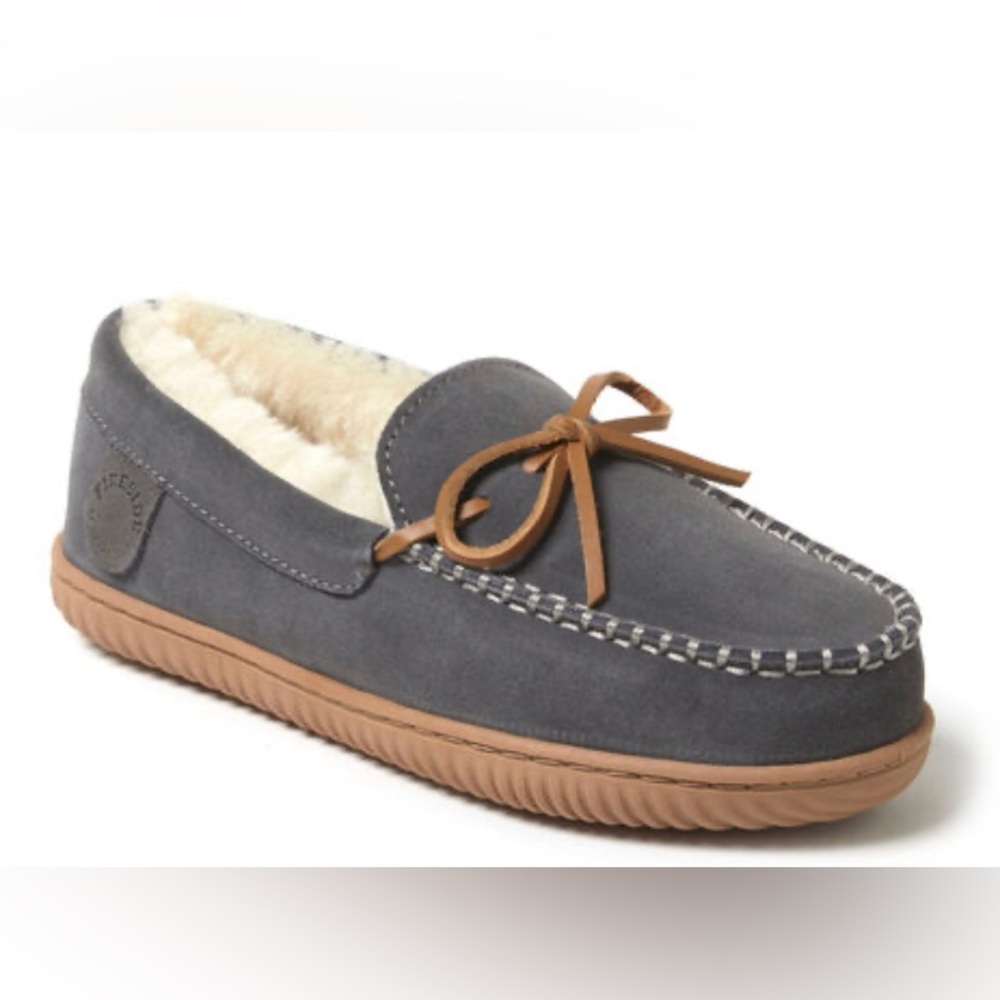 WOMEN’S FIRESIDE BY DEARFOAMS ALICE SPRING GENUINE SHEARLING MOCCASIN